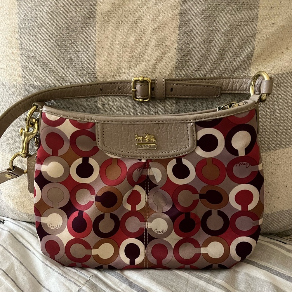 Coach Brown/Burgandy/Tan signature Crossbody like New